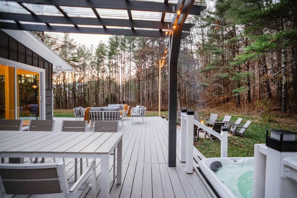 Prattvilla -Catskill -Mountain Escape 5 Bedroom ,3 Bath With Hot Tub Prattsville Zewnętrze zdjęcie